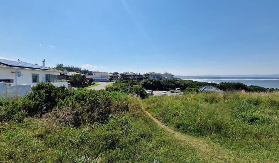 0 Bedroom Property for Sale in Wavecrest Eastern Cape